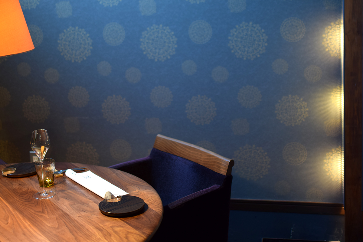 京都府木津川市のリストランテナカモト様の家具をリメイクさせていただきました