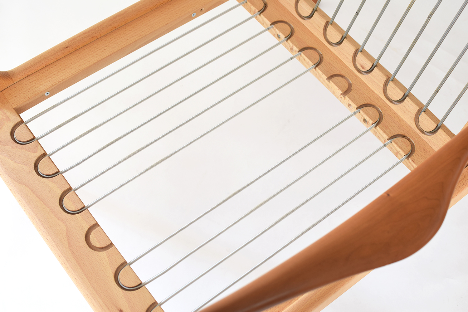 カイ・クリスチャンセンのペーパーナイフソファやグレーテ・ヤルクのイージーチェア、宮崎椅子製作所のペペソファなどの交換用ワイヤースプリング