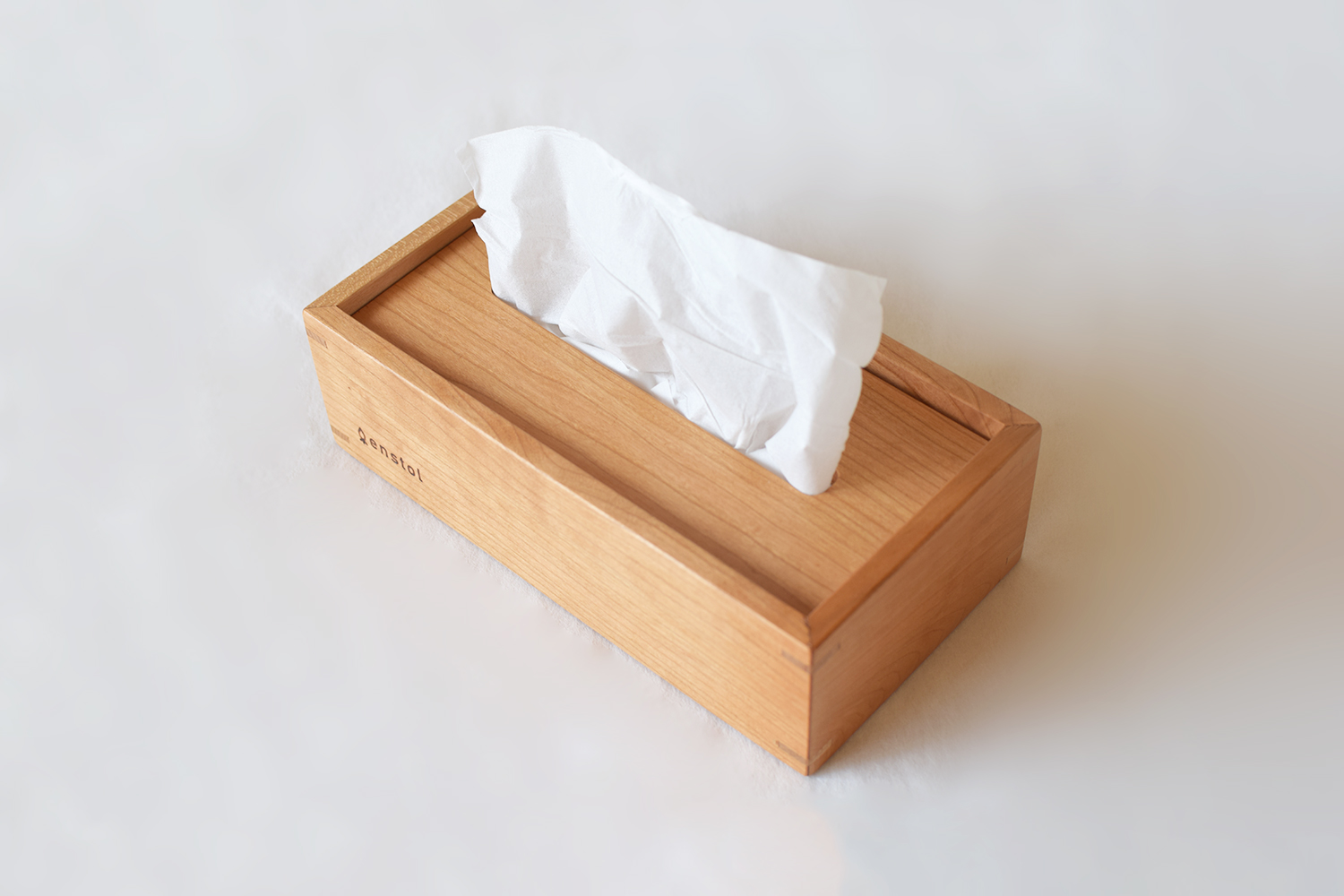 家具職人が作る無垢のおしゃれで上質なティッシュケース
